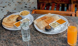 Lucent The Homely Hotel