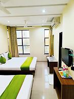 HOTEL SAI SRUSHTI BY Neem Square