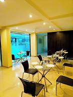 HOTEL SAI SRUSHTI BY Neem Square