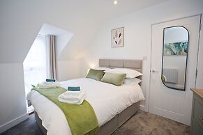 2br-central-15minwalktobeach-freeparking-wifi