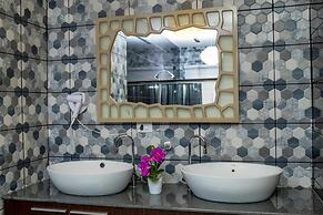 Luxury Canyon Suites