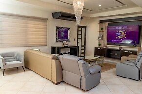 Luxury Canyon Suites