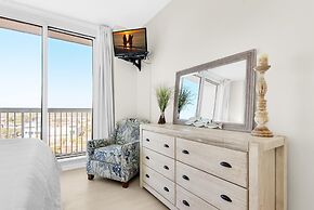 Silver Beach Towers 1003 West