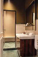 Palais Bourbon Hotel - Suite 21- 4P - Invalides