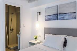 Eleven Keys Mykonos Suites