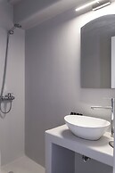 Eleven Keys Mykonos Suites