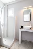 Eleven Keys Mykonos Suites