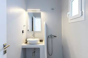 Eleven Keys Mykonos Suites