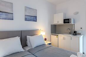 Eleven Keys Mykonos Suites