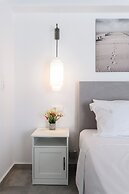 Eleven Keys Mykonos Suites