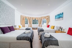 Boujee 2bed by Excel Exhibition Centre With Free Parking