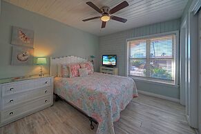 Pour Me a Vacation Mins to Beach Community Pool Tennis Court Private B