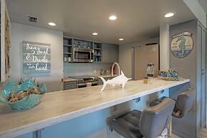 Pour Me a Vacation Mins to Beach Community Pool Tennis Court Private B