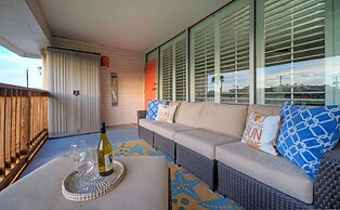 Pour Me a Vacation Mins to Beach Community Pool Tennis Court Private B