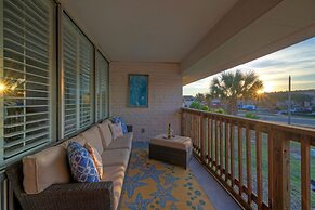 Pour Me a Vacation Mins to Beach Community Pool Tennis Court Private B