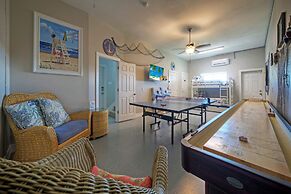 Coastal Soiree Ocean Views Game Room Steps From Port Aransas Beaches