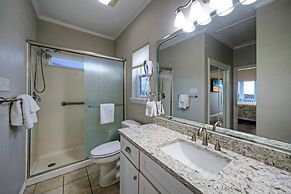 Coastal Soiree Ocean Views Game Room Steps From Port Aransas Beaches