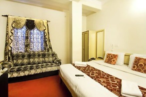 Hotel royal inn