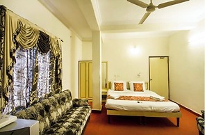 Hotel royal inn