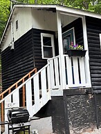 Lakefront Hideaway Resort