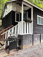 Lakefront Hideaway Resort