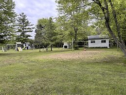 Lakefront Hideaway Resort