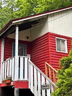 Lakefront Hideaway Resort