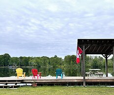 Lakefront Hideaway Resort