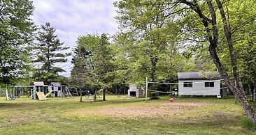 Lakefront Hideaway Resort