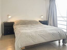 Ayres Duplex Suites Nuñez Cochera