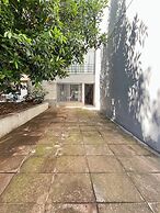 Ayres Duplex Suites Nuñez Cochera