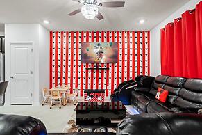 Enchanting Themed Villa Magic in Every Corner