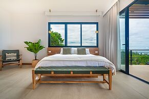 Private Eco-luxury Villa Jacuzzi Oceanview Pool