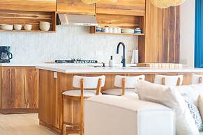 Private Eco-luxury Villa Jacuzzi Oceanview Pool