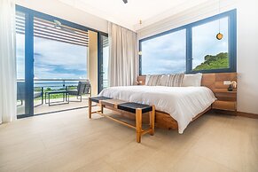 Private Eco-luxury Villa Jacuzzi Oceanview Pool