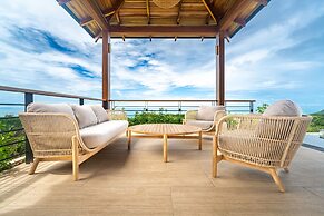 Private Eco-luxury Villa Jacuzzi Oceanview Pool