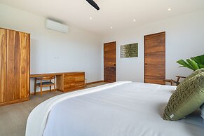 Private Eco-luxury Villa Jacuzzi Oceanview Pool