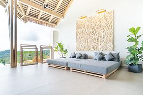 Tropical Oceanview Retreat 11br for 27 Guests