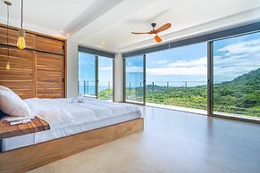 Tropical Oceanview Retreat 11br for 27 Guests