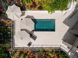 Tropical Oceanview Retreat 11br for 27 Guests