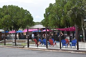 Liberty Hill Executive Inn