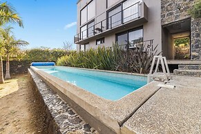 La casita with Pool and Mountain view
