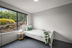 4 Bedroom House - Gorgeous View