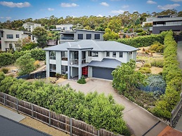 4 Bedroom House - Gorgeous View