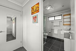 4 Bedroom House - Gorgeous View