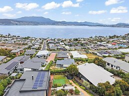 4 Bedroom House - Gorgeous View