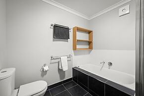 4 Bedroom House - Gorgeous View