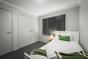 4 Bedroom House - Gorgeous View