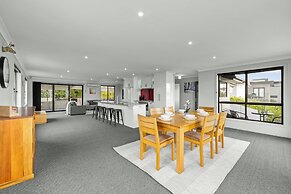 4 Bedroom House - Gorgeous View