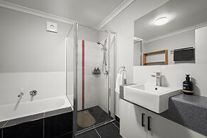 4 Bedroom House - Gorgeous View